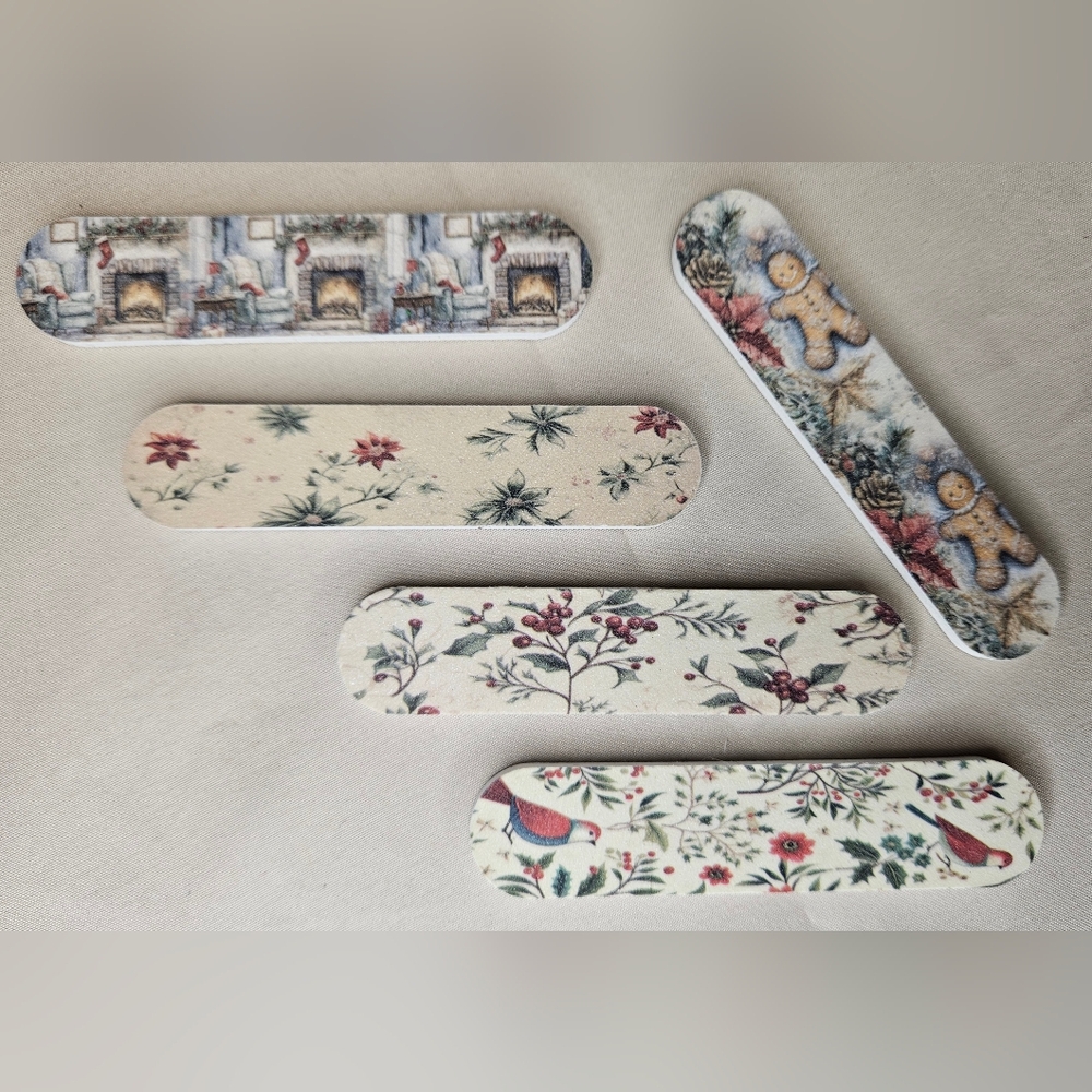 Holiday-Themed Mini Nail Files Set Of 5 NEW